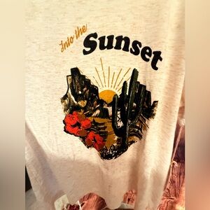 Shyanne Rustic Graphic Tee Cold Shoulder
NWT